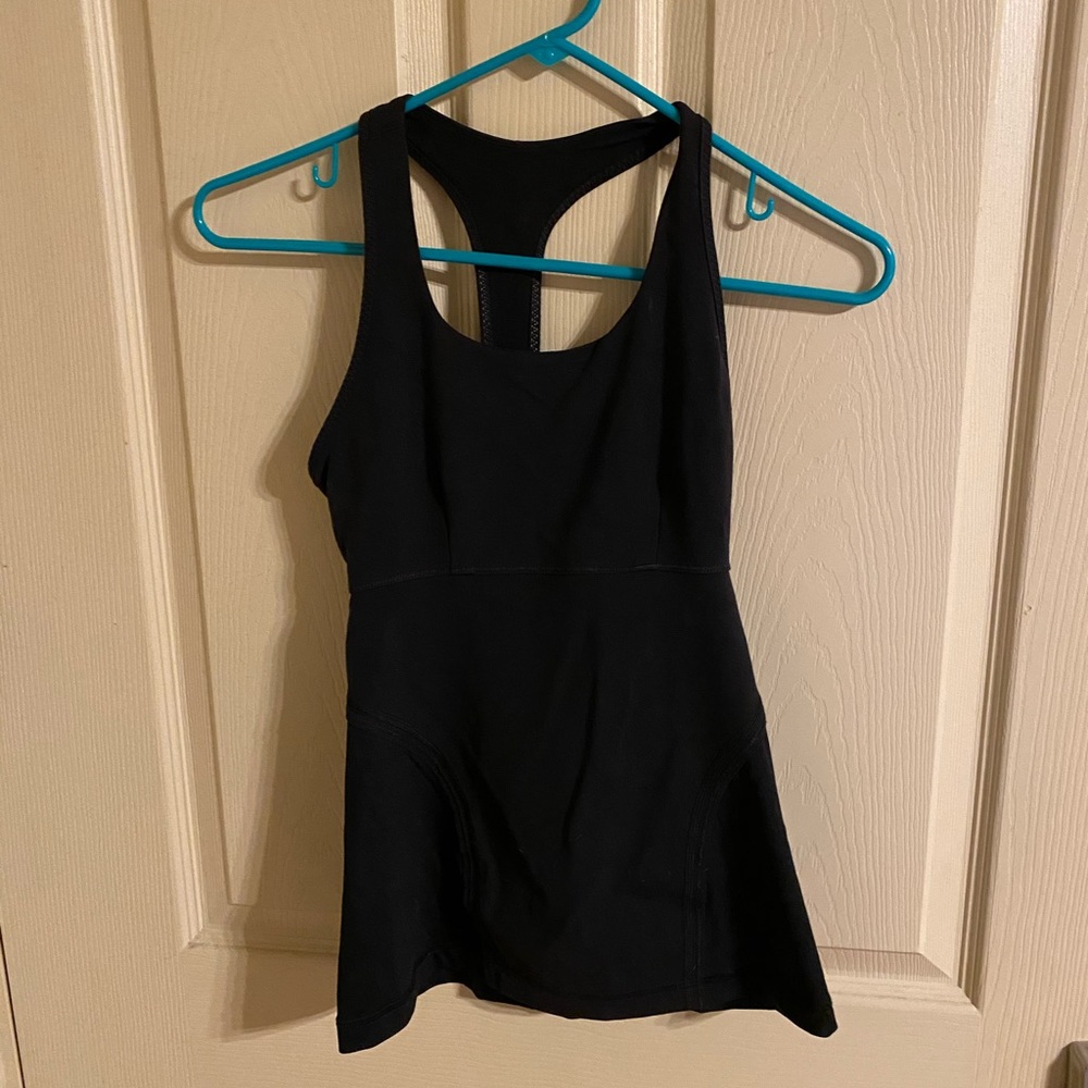 LULULEMON scoop neck tank SIZE 4